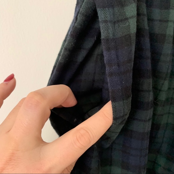 💙 Gap | Navy and Green Flannel Jogger Pants - Picture 3 of 8